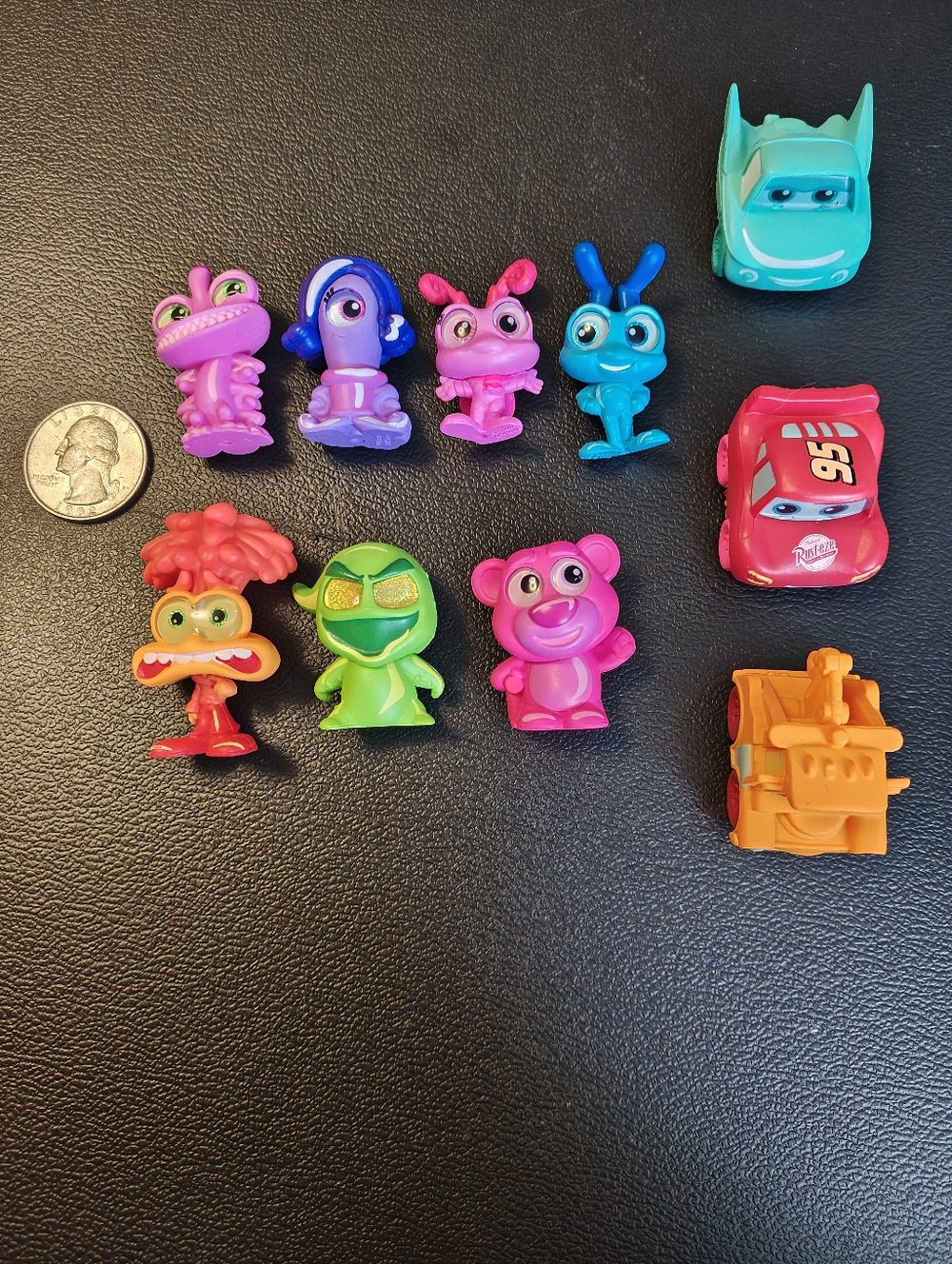Disney Doorables Neon Pop Series Lots